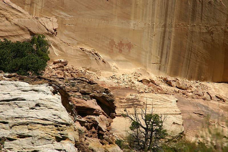 1000 Plus Year Old Fremont Pictographs in Calf Creek Canyon