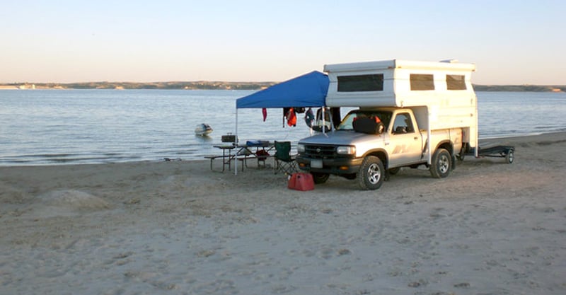 Camper Northstar Set Up At The Beach