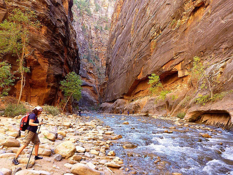 Hiking The Narrows Zion NP Utah