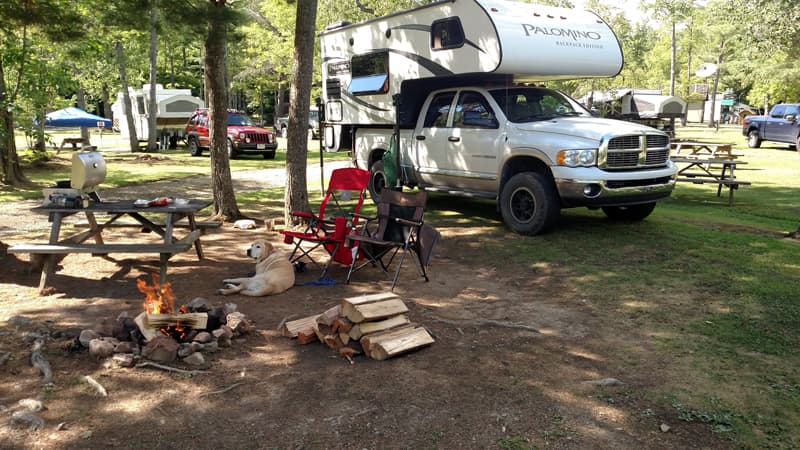 2014 Palomino 8801 camping