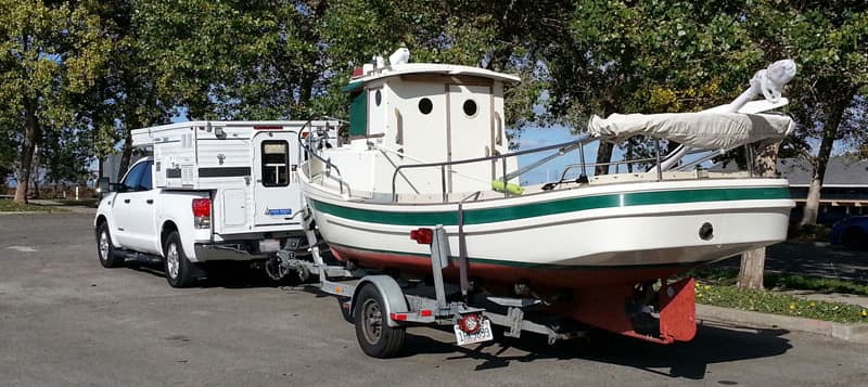 Tugboat Four Wheel Camper Towing 1