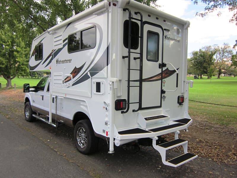 2017 Adventurer 89rbs Single Slide Wet Bath Truck Camper