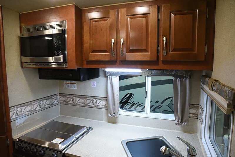 Arctic Fox 992 kitchen cabinetry