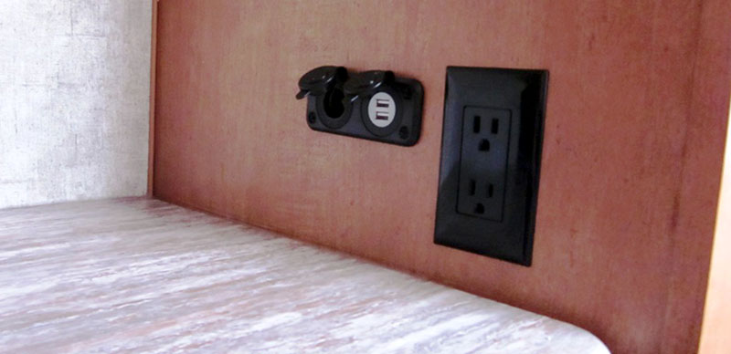 2019 Bedroom 12V USB Charge Station