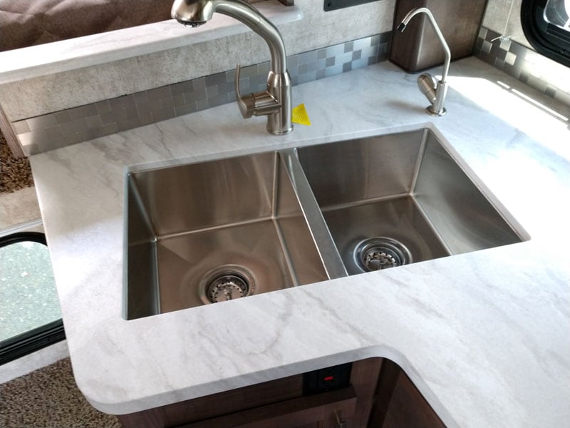 Eagle Cap Undermount Stainless Sink