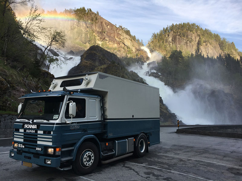 Waterfall Rainbow Scania Demountable Camper