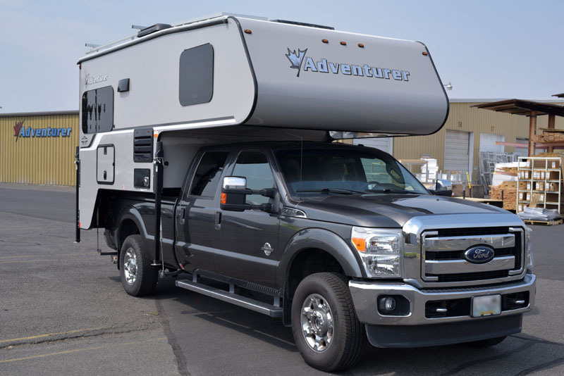 Adventurer 901SB Camper Ford F350