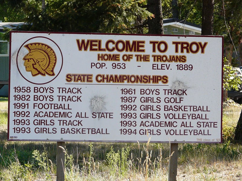 Troy Montana Team Signs