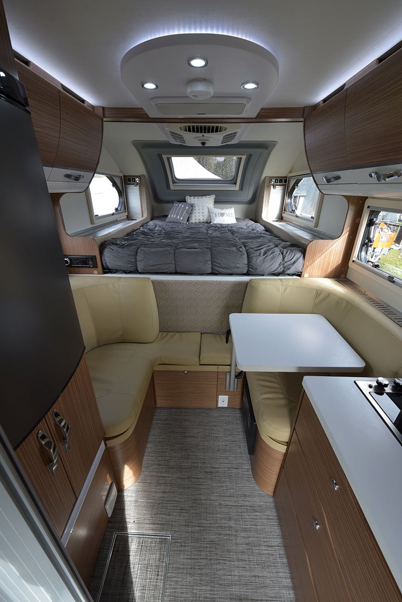 Cirrus 670 Camper Interior