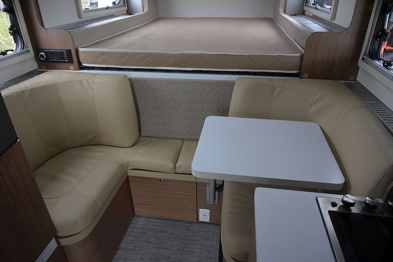 Cirrus 670 Dinette Lagun table to the side