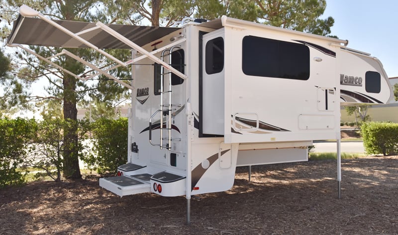 Lance 1062 With Awning Out