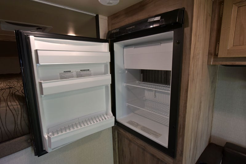 Palomino HS-750 Refrigerator