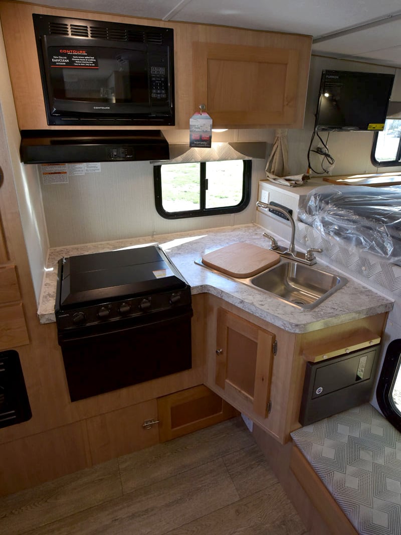 Polar Camper Kitchen Tall