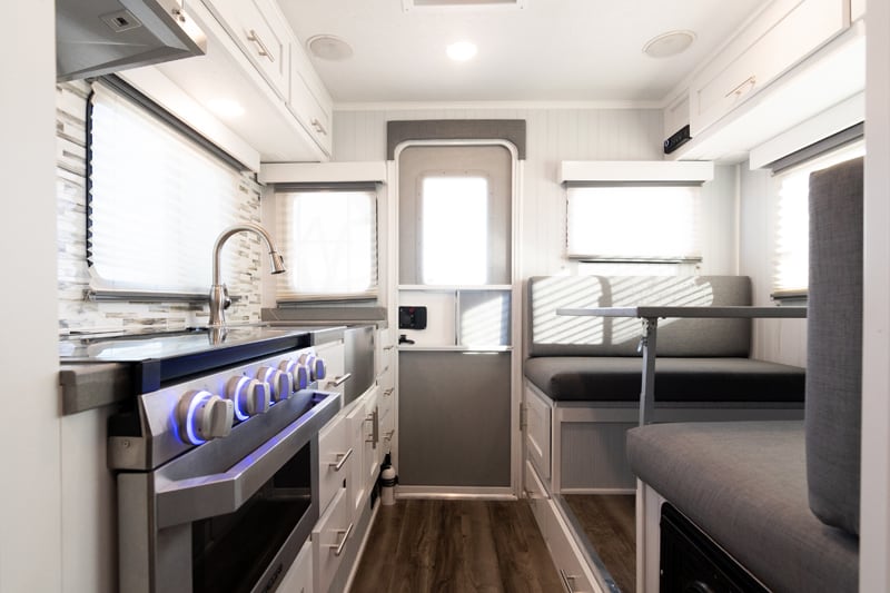 Announcing the 2019 Readers’ Choice Award Winners - Truck Camper Magazine