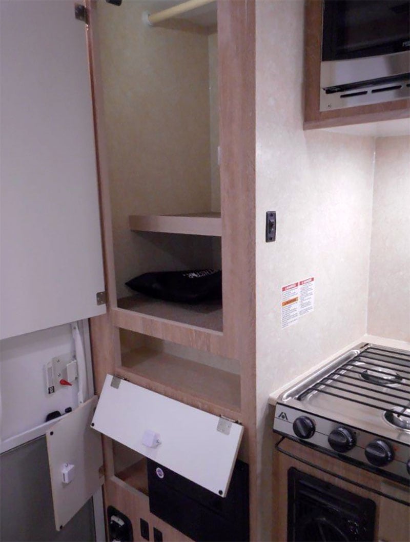 Northstar Laredo SS Interior Kitchen Area Closet