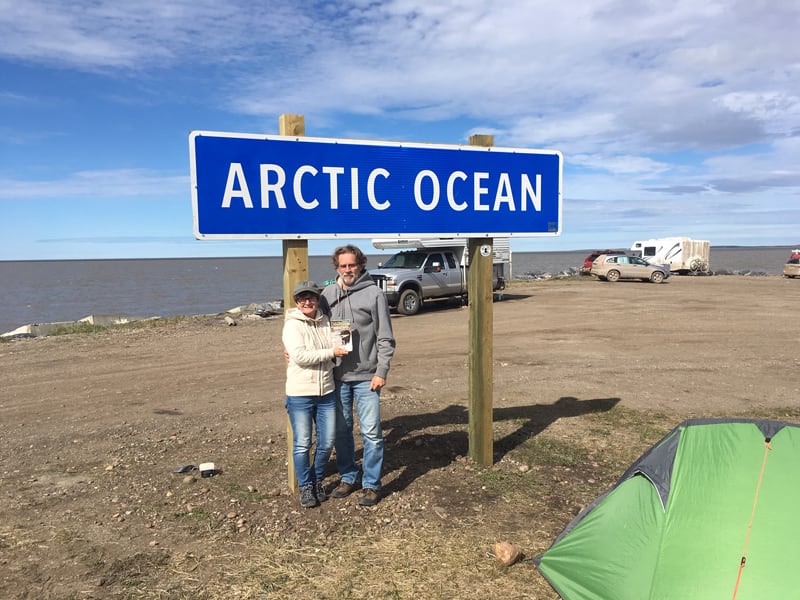 Tuktoyuktuk Arctic Ocean With Magazine