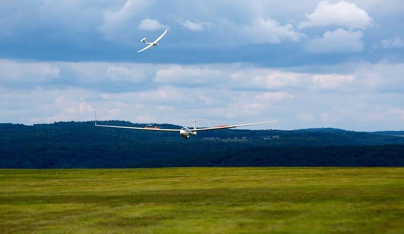 Gliders Landing on air strip