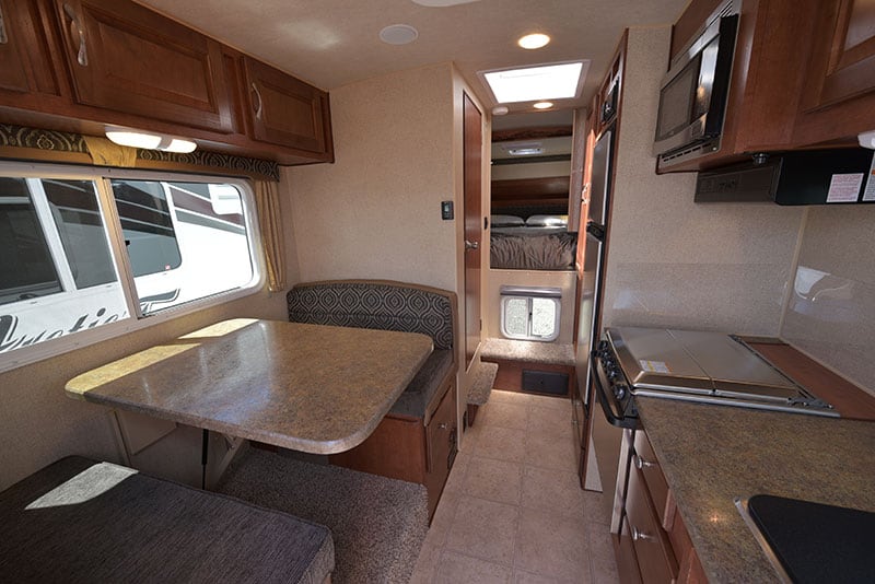 Reseña de Arctic Fox 865 de 2019-Revista de autocaravanas para camiones