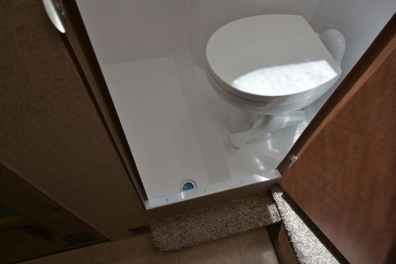 Arctic Fox 865 Wet Bath Foot Flush Toilet