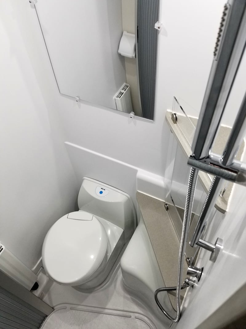 Bathroom Cirrus 720