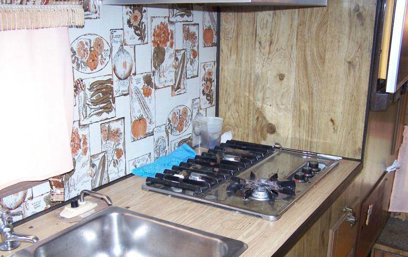 Travel Mate Camper Vintage Kitchen