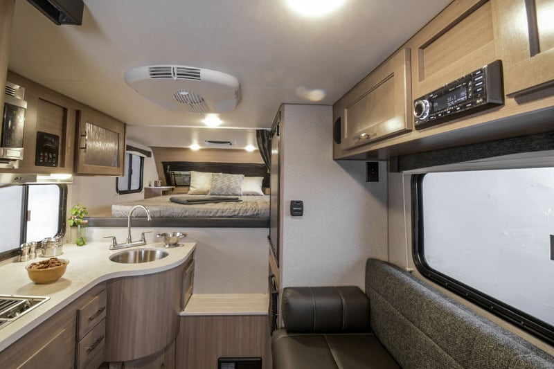 Adventurer 80RB Interior 2020 Campers