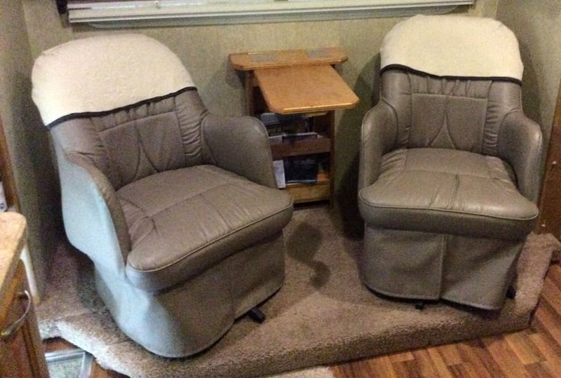 Recliner Lounging Chairs In Truck Camper