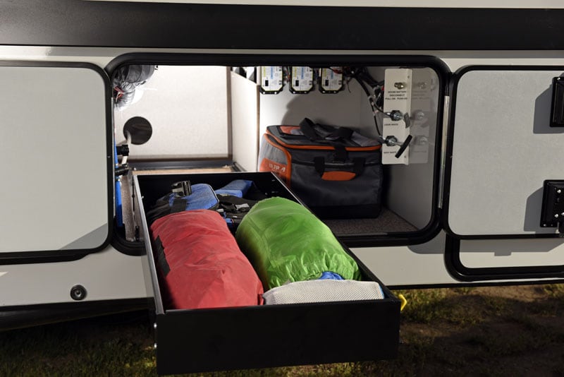 2020 Eagle Cap Triple Slide Drawer Cargo