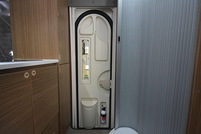 Cirrus 720 Rear Door