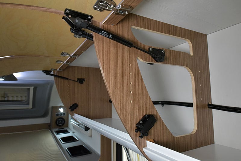 Cirrus 720 Upper Cabinet Struts And CNC Cuts