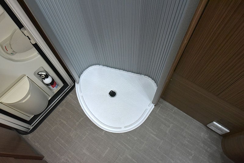 Cirrus 720 Wet Bath Door Open