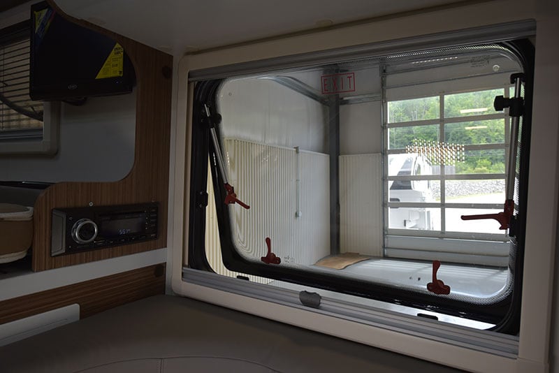 Cirrus 720 Windows