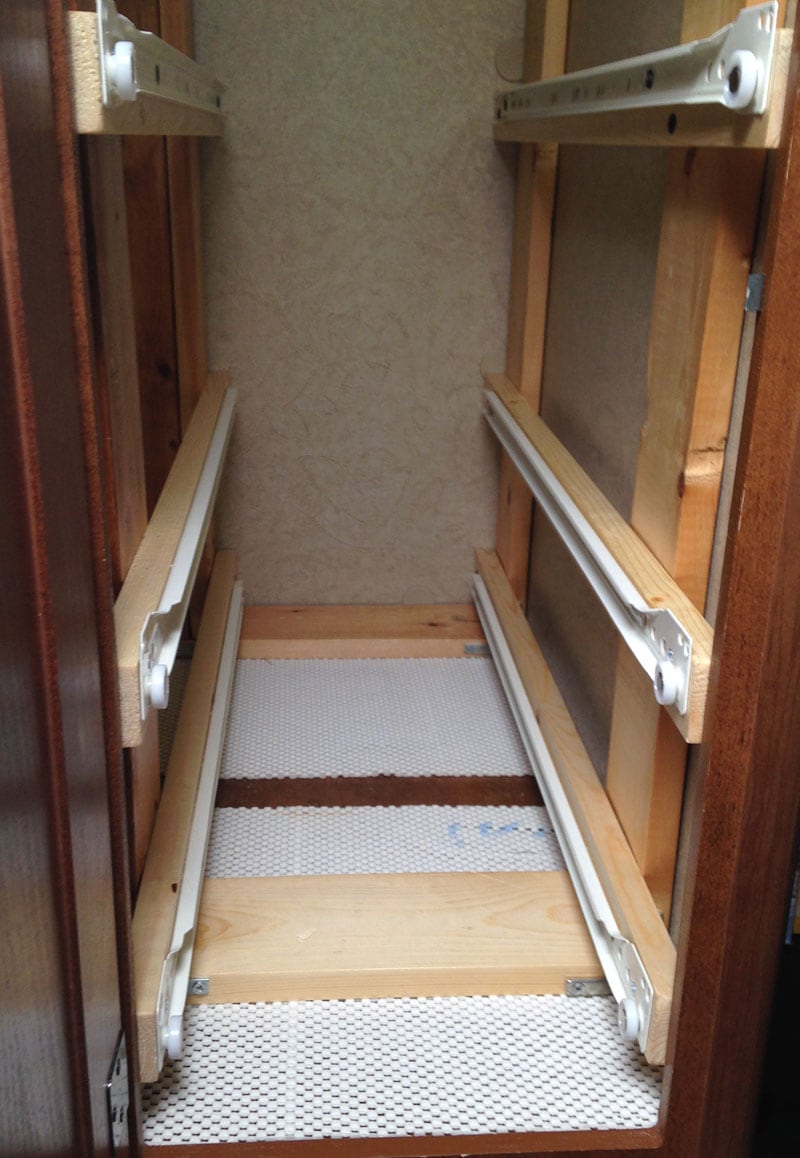 Lance 855S Added Drawer Glides