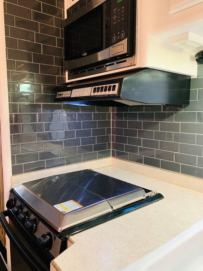 Lance Camper Mobile Beach House backsplash