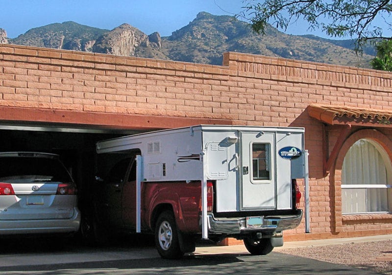 Vorherige Camper-Montage in der Garage