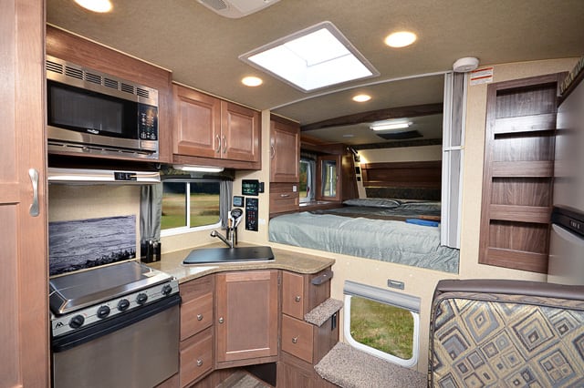 Arctic Fox Camper Buyers Guide - Truck Camper Magazine