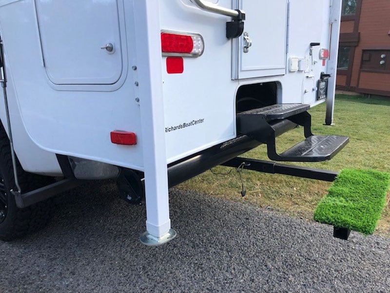 Extra Step For Entry Lance 825 Camper