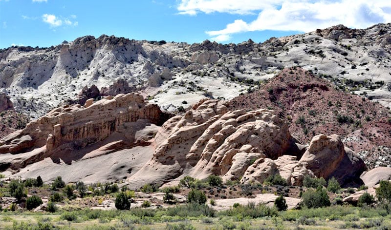 Amazing Geology Hike In Water Pocket Folds