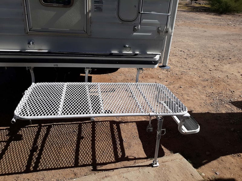 Lance Camper Rear Entry Mini Deck Platform