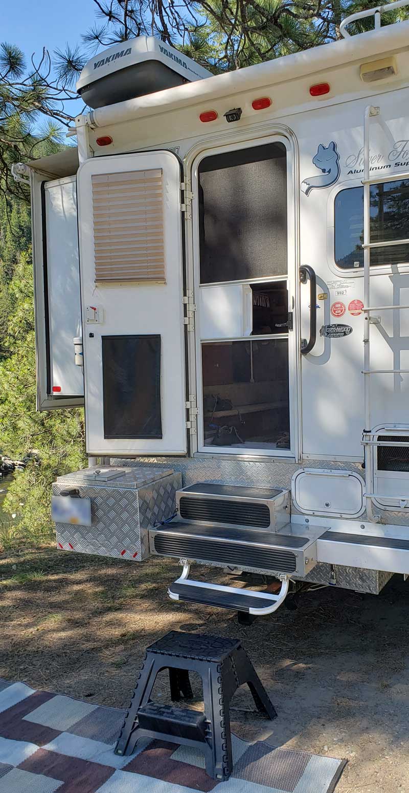 New Bumper Steps And Storage Box