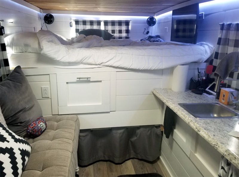 Retro Camper 1970s Complete To 2019