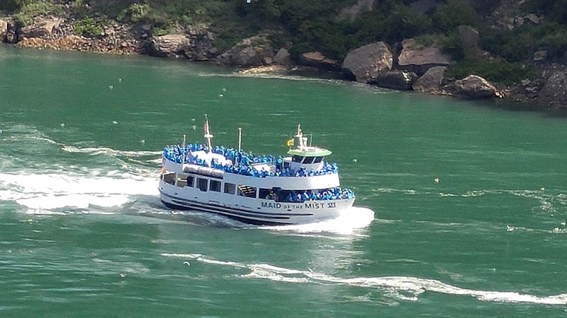 Maid of the Mist boat