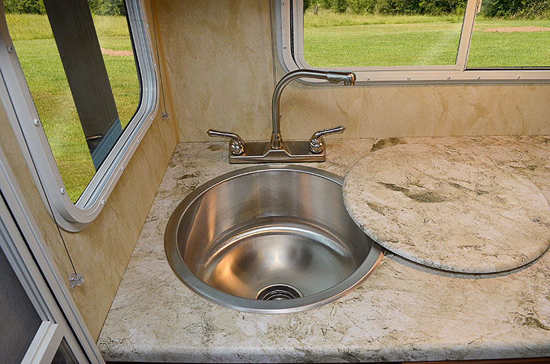 Wolf Creek 890 Interior Kitchen Sink