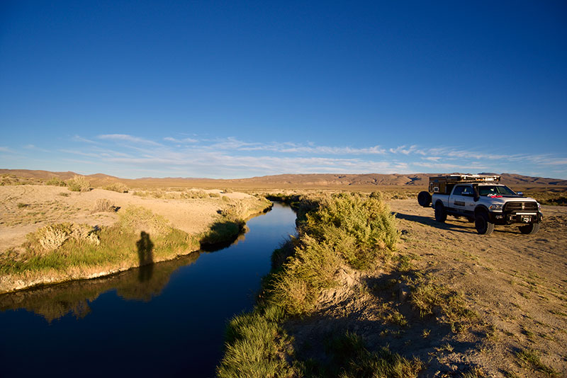 Four Wheel Camper Playa Water