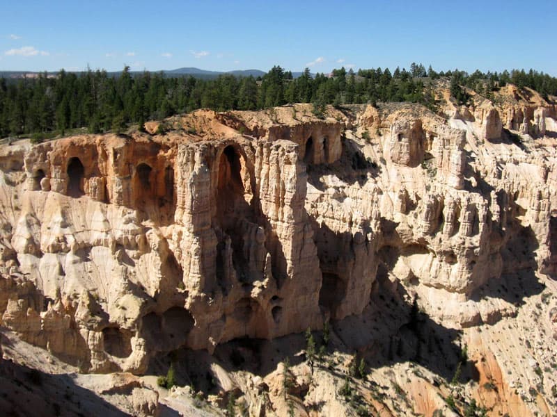 Amazing Rock Formations In Bryce