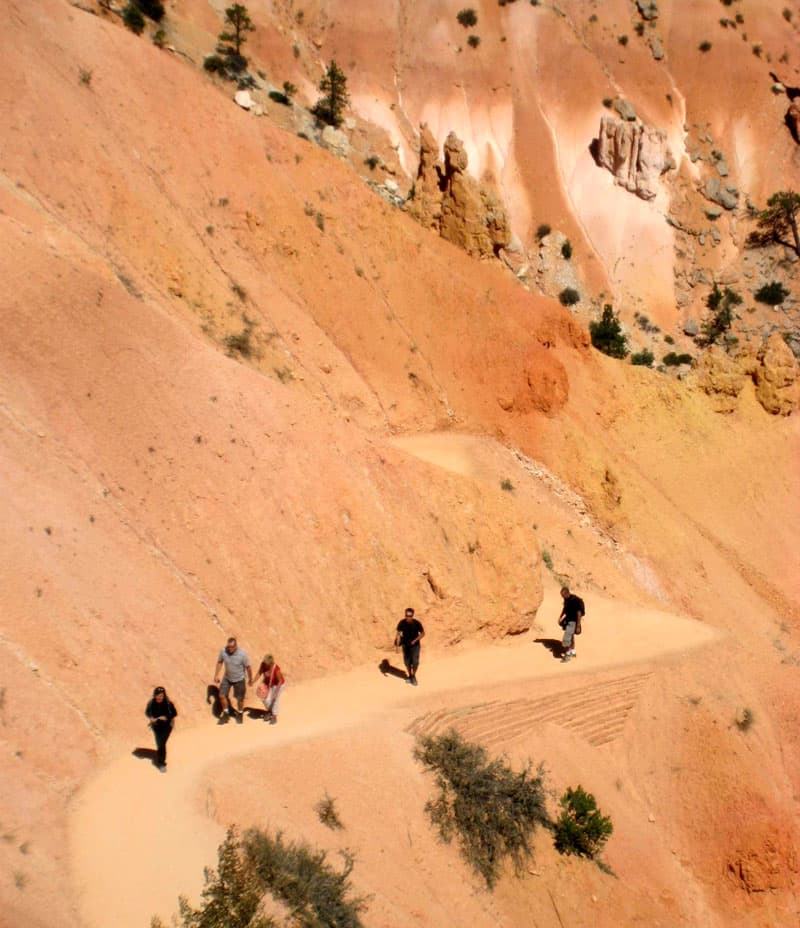 Switchback Hikes In Bryce Canyon