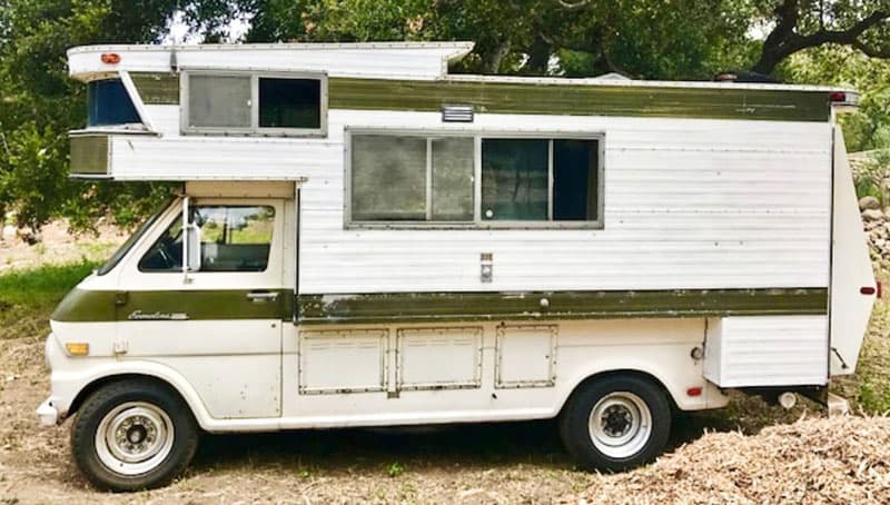 Kamp King Koach Motorhome