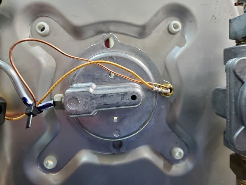 Round Metal Hole
