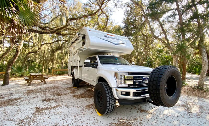 Ford F450 With Lance Camper Super Singles