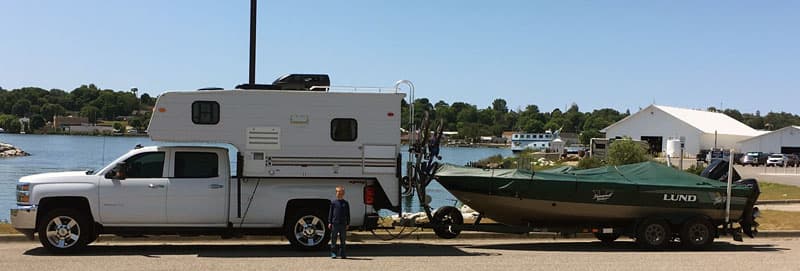 St Ignace MI Truck And Camper Rig